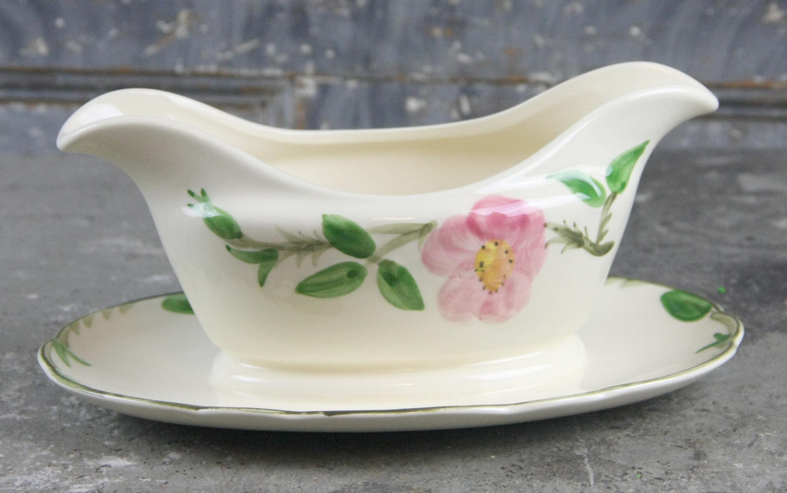 Franciscan Desert Rose Gravy Boat With Attached Underplate, Mint