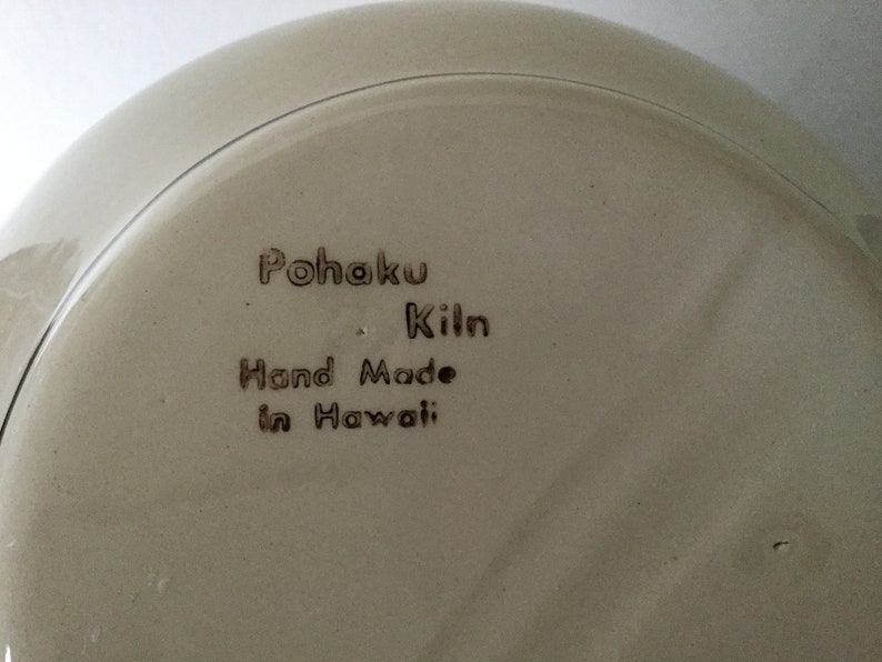 POHAKU Kiln HAWAII hand made Art Pottery Vase 9 Vintage Traditional Design /& Colors