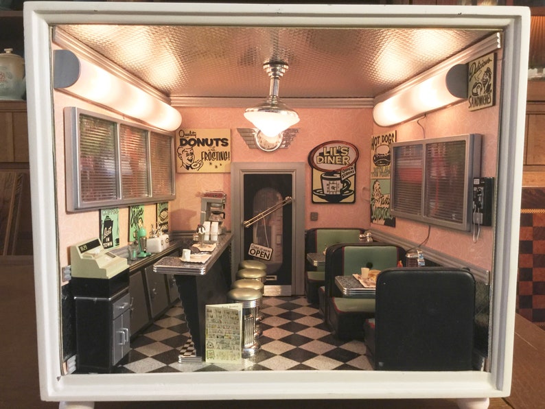 American Girl Ag Minis Illuma Room Lil S Diner Complete Miniature 1 12 Scale