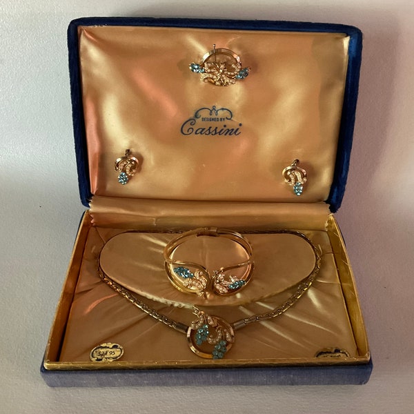 Oleg Cassini 5 pc PARURE - Necklace Cuff Bracelet Pin Earrings Blue Crystal Vtg 1950s