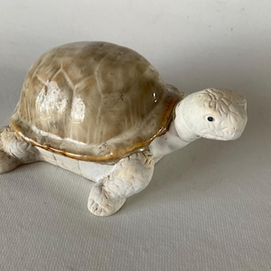 Art Pottery / Stoneware TURTLE Figurine Vintage Garden Terrarium Decor Vintage