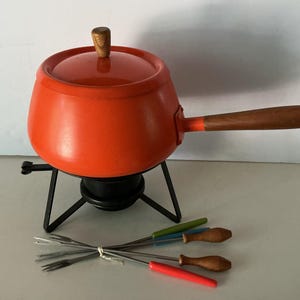 mcm FONDUE POT w/ Burner & 5 Forks Retro Orange Aluminum w Teak Handle Knob JAPAN