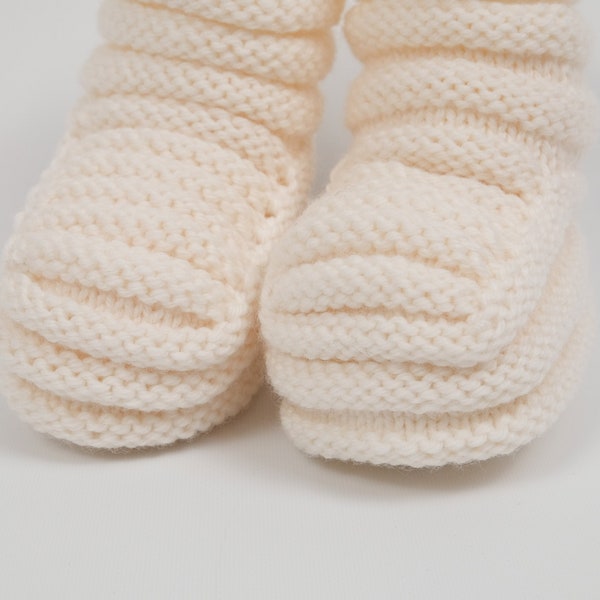 Pattern - Stay on Baby Booties