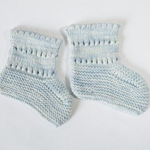 Pattern - Noemi Baby Booties to Knit