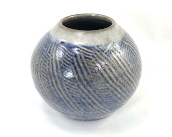 Blue Grid Textured Vase