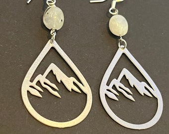 Moonstone Rocky Mountain Earrings, Silver Mountain Jewelry, Canadian Rockies Gift for her, Wanderlust jewelry, crystal mountain earrings