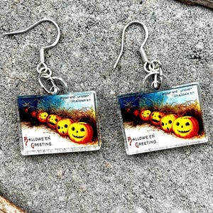 Vintage style Halloween earrings, pumpkin jewelry, Jack o lantern earrings, retro Halloween art earrings,  antique halloween repro Earrings