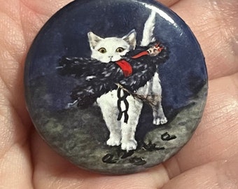 Krampus Vs Kitty Button, Krampusnacht cat, Vintage creepy xmas Pin, curio xmas, krampus button, retro krampus pin, novelty christmas button