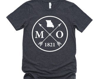 Homeland Tees Missouri Arrow T-shirt - State Outline, Initials & Year Founded Unisex Shirt