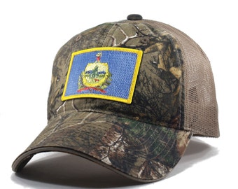 Homeland Tees Vermont Flag Hat - Realtree Camo Trucker Men's Cap
