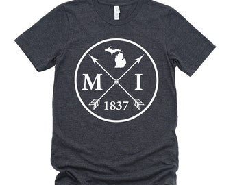 Homeland Tees Unisex Michigan Arrow T-Shirt - State Letters, Outline & Year Founded Unisex Shirt