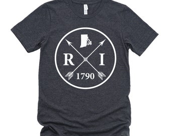 Homeland Tees Rhode Island Arrow T-Shirt - State Outline, Initials & Year Founded Unisex Shirt