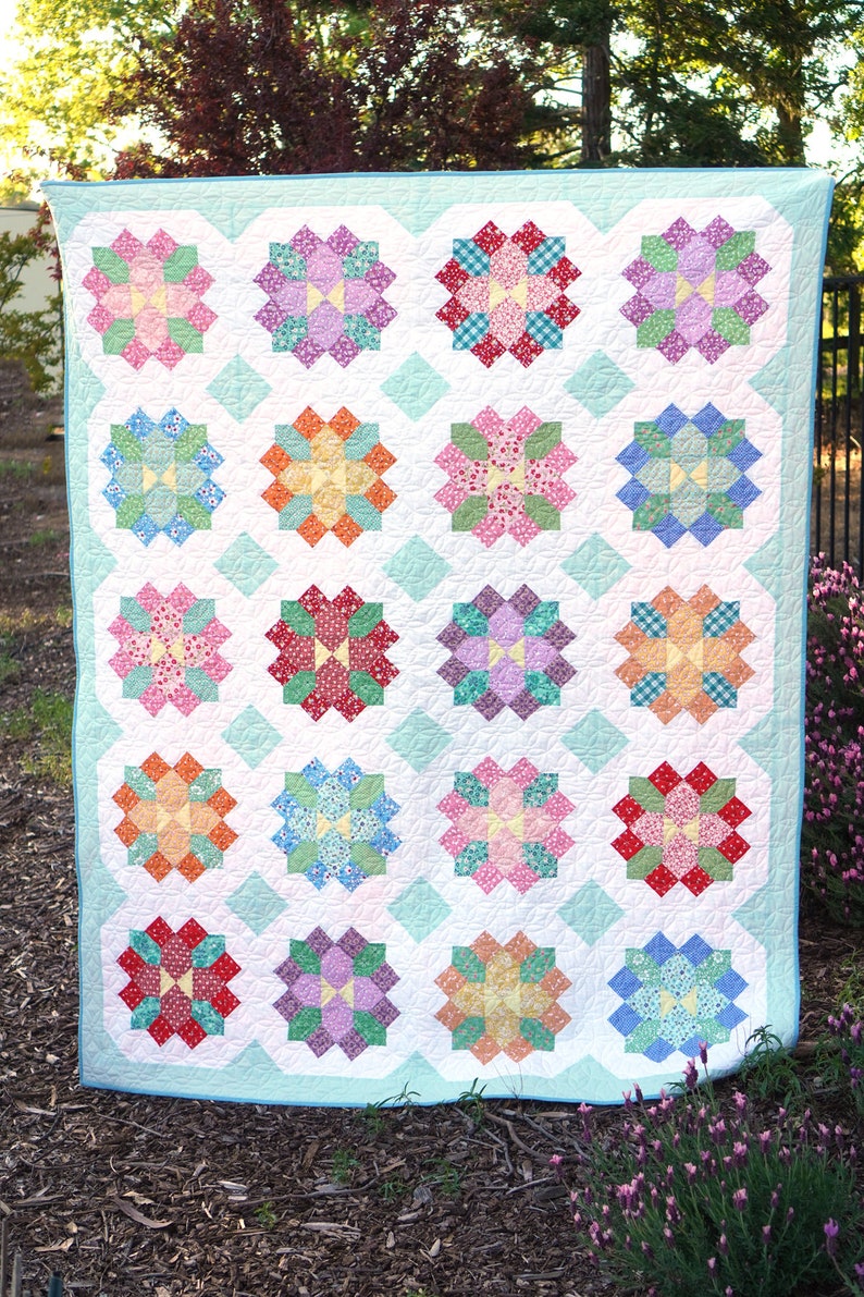 Blumen-Burst-Quiltmuster Bild 6