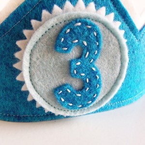 Felt Birthday Crown with Interchangeable Numbers PDF PATTERN Blue Teal Boy's Adjustable Wool image 4