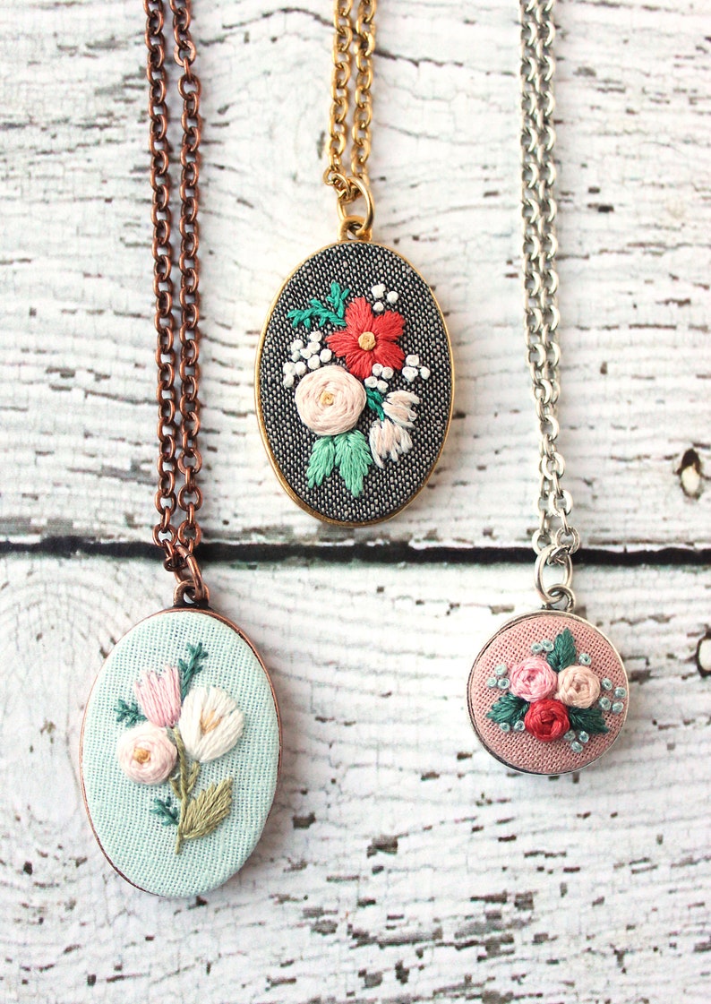 Medium Circle Embroidery Pendant Frame Kit, Embroidery Pendant and Tag image 10