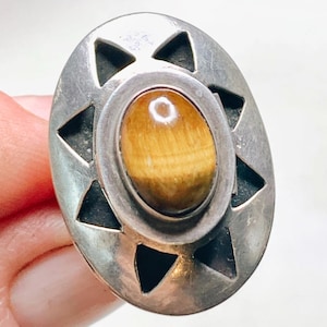 Vintage Sterling Poison Ring, with Tigers Eye, Taxco, Mexico, Size 6 1/2