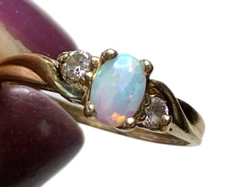 Vintage 10k Gold Opal Ring, with Diamond Chips, Size 6 3/4