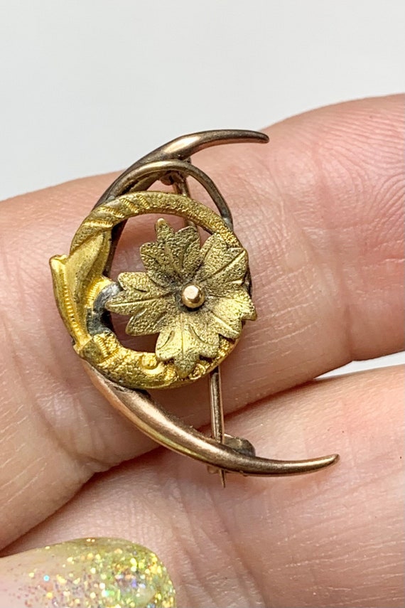 Antique 10k Gold Crescent Moon Brooch, C clasp Pin
