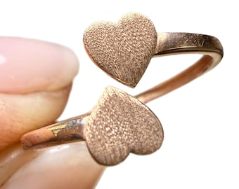 Vintage 14k Rose Gold Bypass Ring with Hearts, Florentine Finish, Size 5 1/2