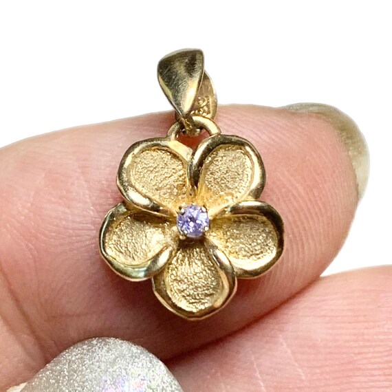 Vintage 14k Gold Flower Pendant, with Aquamarine,… - image 1