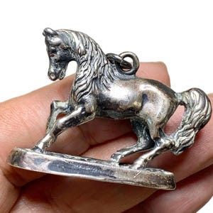 Antike Pferde Kettenanhänger, 835 Silber Anhänger, 37+ Gramm