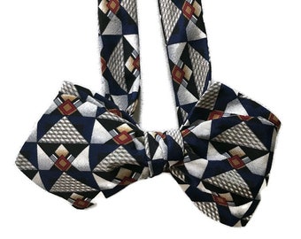 Silk Bowtie for Men - Geometric  - One-of-a-Kind - Self-tie or Pre-tied
