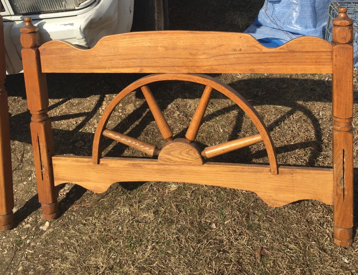 Twin Western Cowboy Wagon Wheel Bed Headboard Footboard Set Etsy