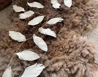 Leather feather garland, party garland, wedding garland, rustic garland, Christmas garland, feather garland, white feather garland