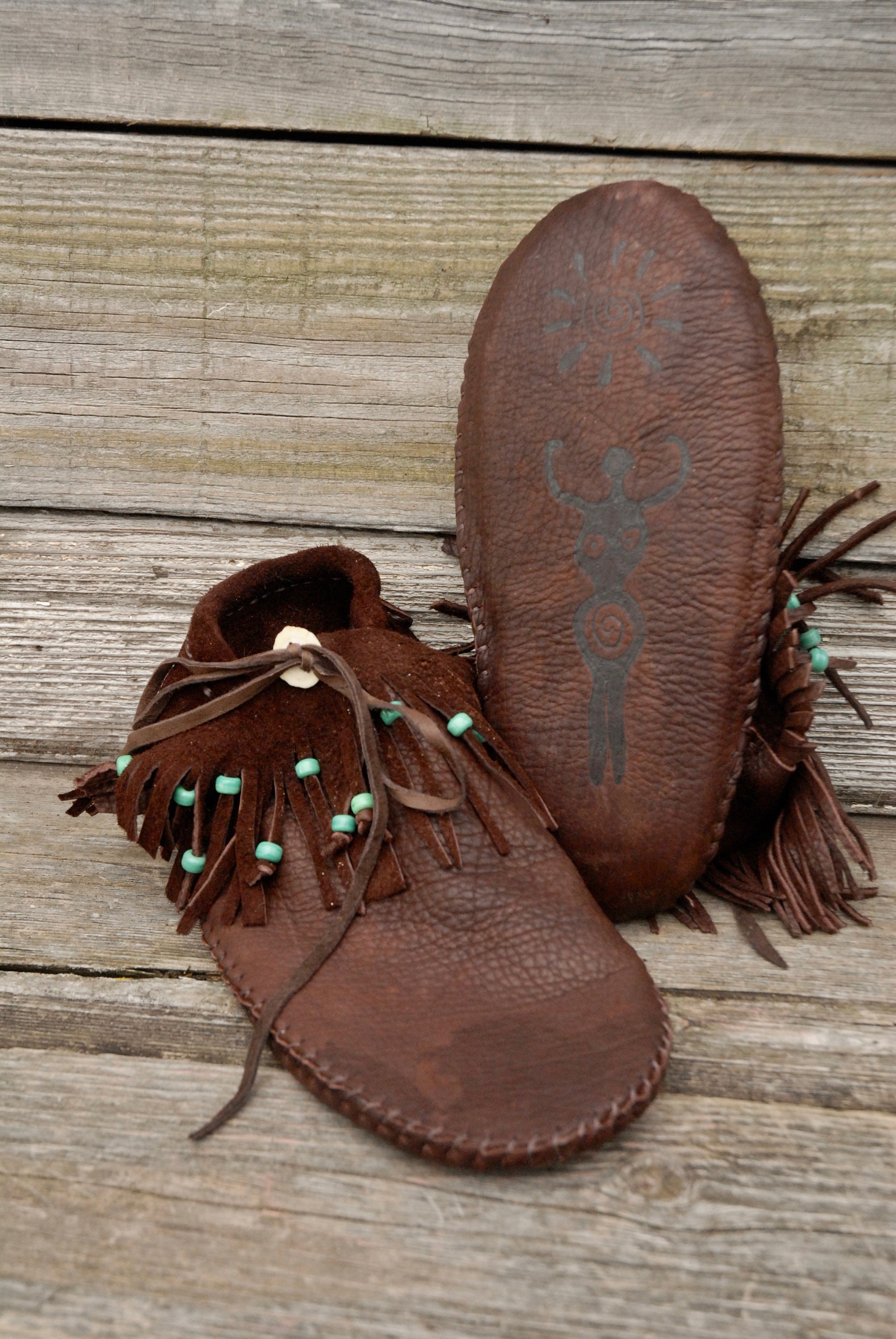 grounding moccasins