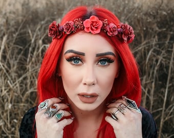 The Beautiful Varying Red Flower Crown