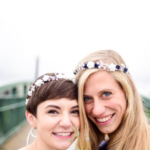 Handcrafted Small White Rose Flower Girl Crown, Pearl Bridal Tiara, Floral Wedding Hair Wreath, Crystal Headband, Vintage First Communion image 8