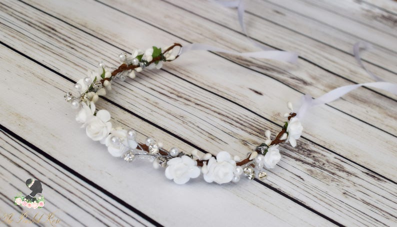 Handcrafted Small White Rose Flower Girl Crown, Pearl Bridal Tiara, Floral Wedding Hair Wreath, Crystal Headband, Vintage First Communion image 4