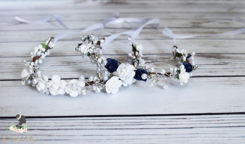 Handcrafted Small White Rose Flower Girl Crown, Pearl Bridal Tiara, Floral Wedding Hair Wreath, Crystal Headband, Vintage First Communion image 6