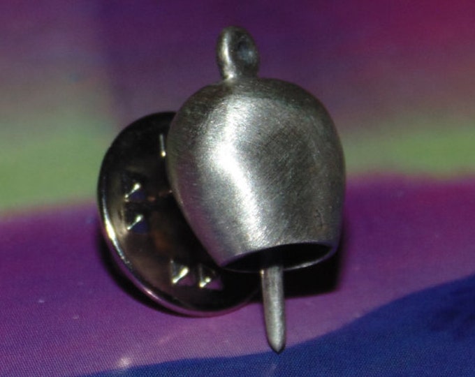 925 Vintage Estate Cute Small Sterling Silver Bell Southwestern Cowbell Pin Button  3 grams Jewelry Jewellery Gift For Her Argent