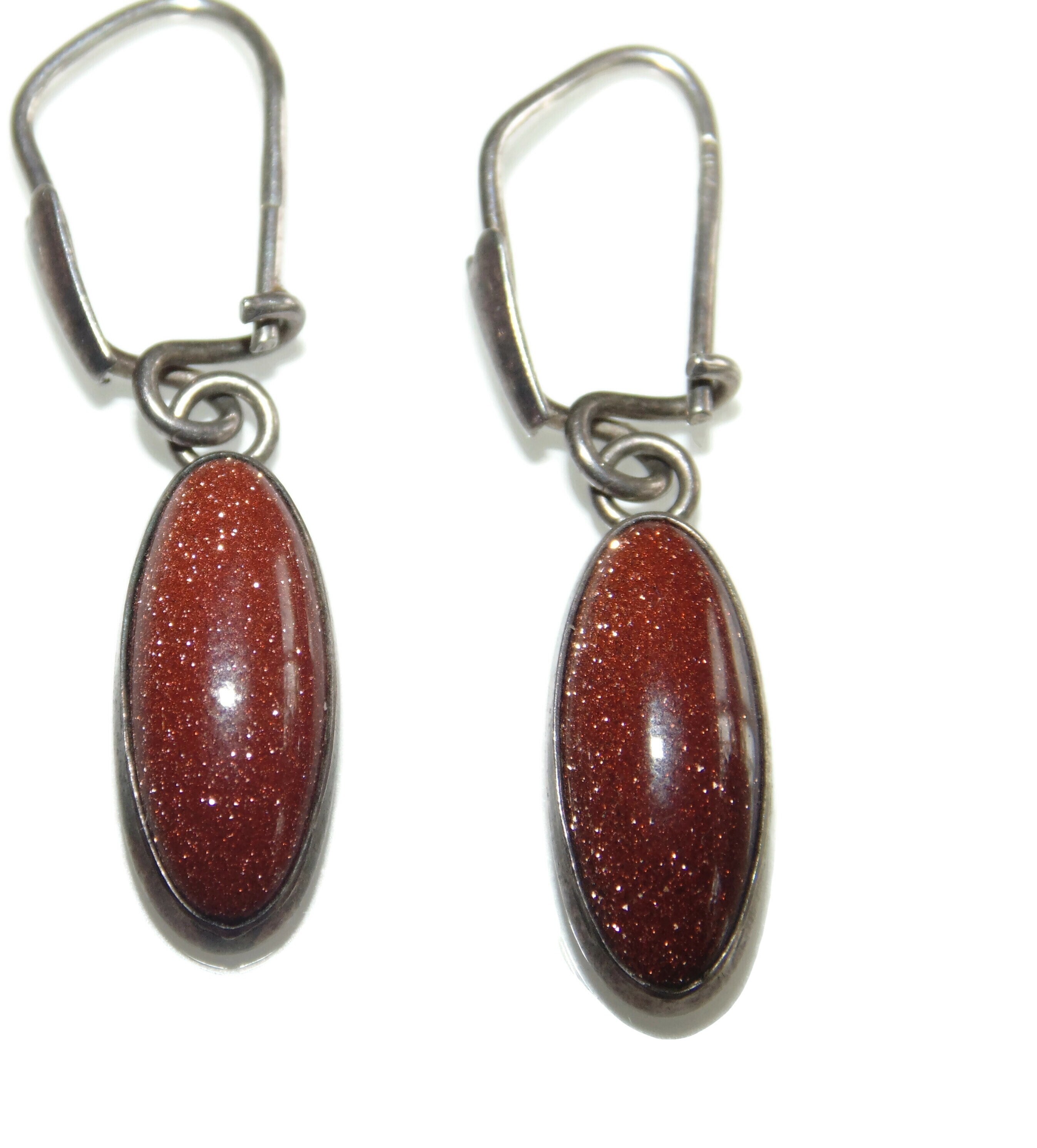 Dangle earrings a-symmetric pair pink orange - Curiosa Cabinet