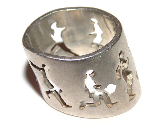 925 Vintage Estate Sterling Silver Ring Wide Runner Parkour Sport Jump Fitness Statement Pinkie Pinky US Size 7.5 Birthday Gift For Him Her