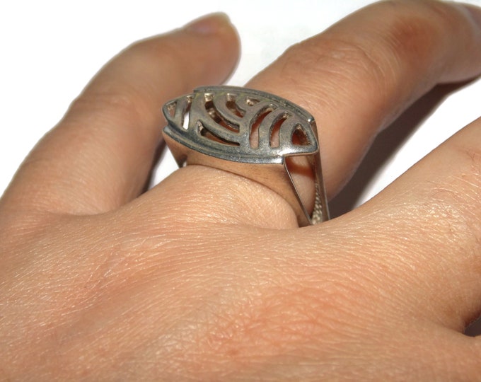 925 Vintage Estate Sterling Silver Ring Eye Geometric Square Band Modernist Cut Out Open Pinky Pinkie Size 8 Jewelry Birthday Gift For Her