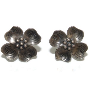 Vintage Sterling Silver Dogwood Earrings: Estate Screw Back Jewelry