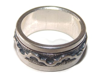 Vintage 925 Sterling Silver Men's Spinner Ring: Rocker Biker Band