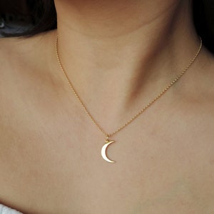 Mandy moore moon necklace hotsell