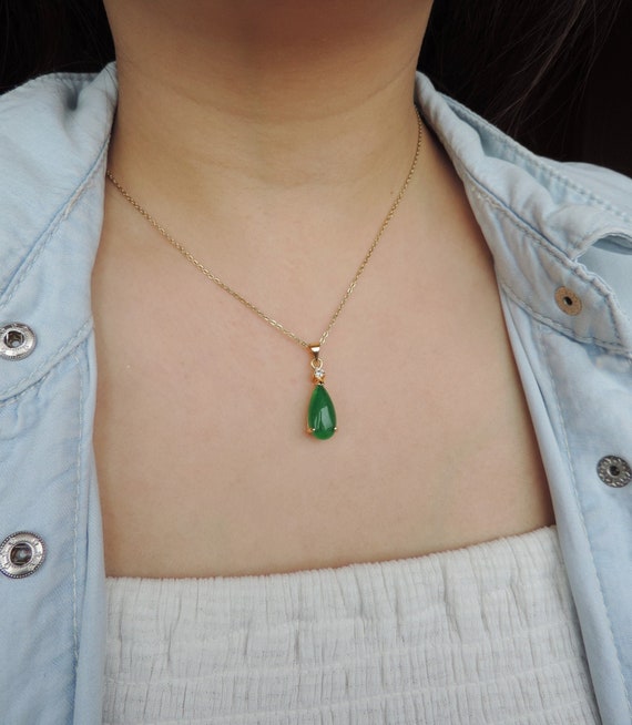 TEARDROP Collar de jade verde chino Colgante de jade -
