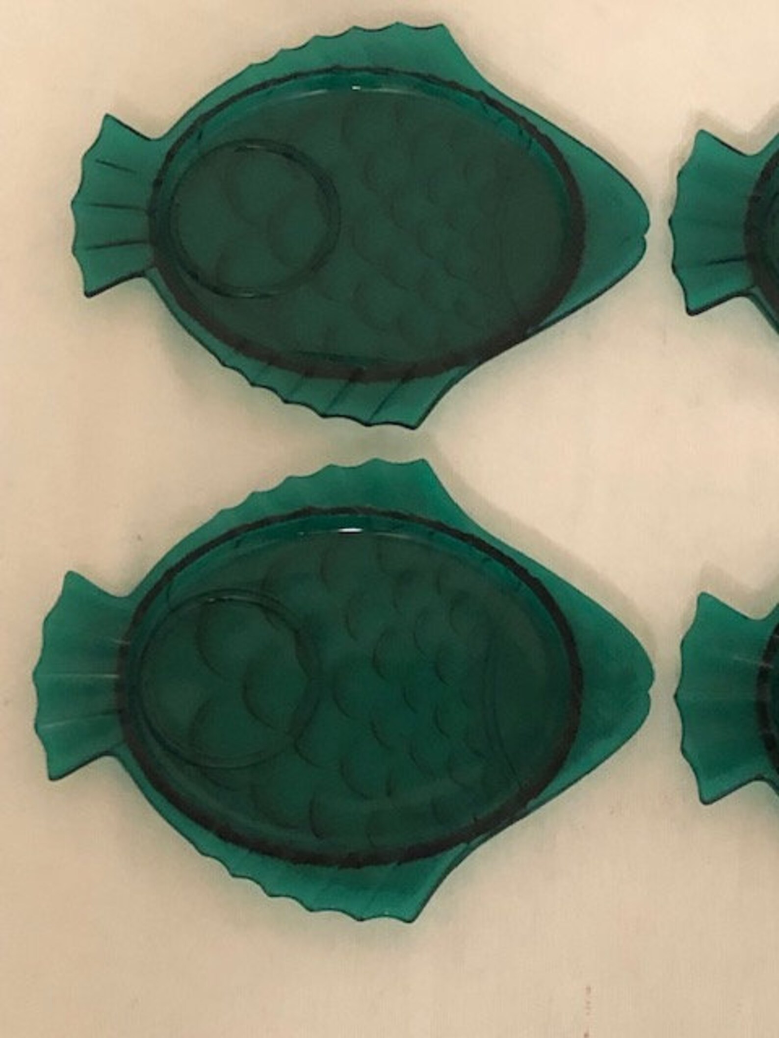 Vintage Glass Fish Plates Set of Four Retro Green Fish Shaped Etsy