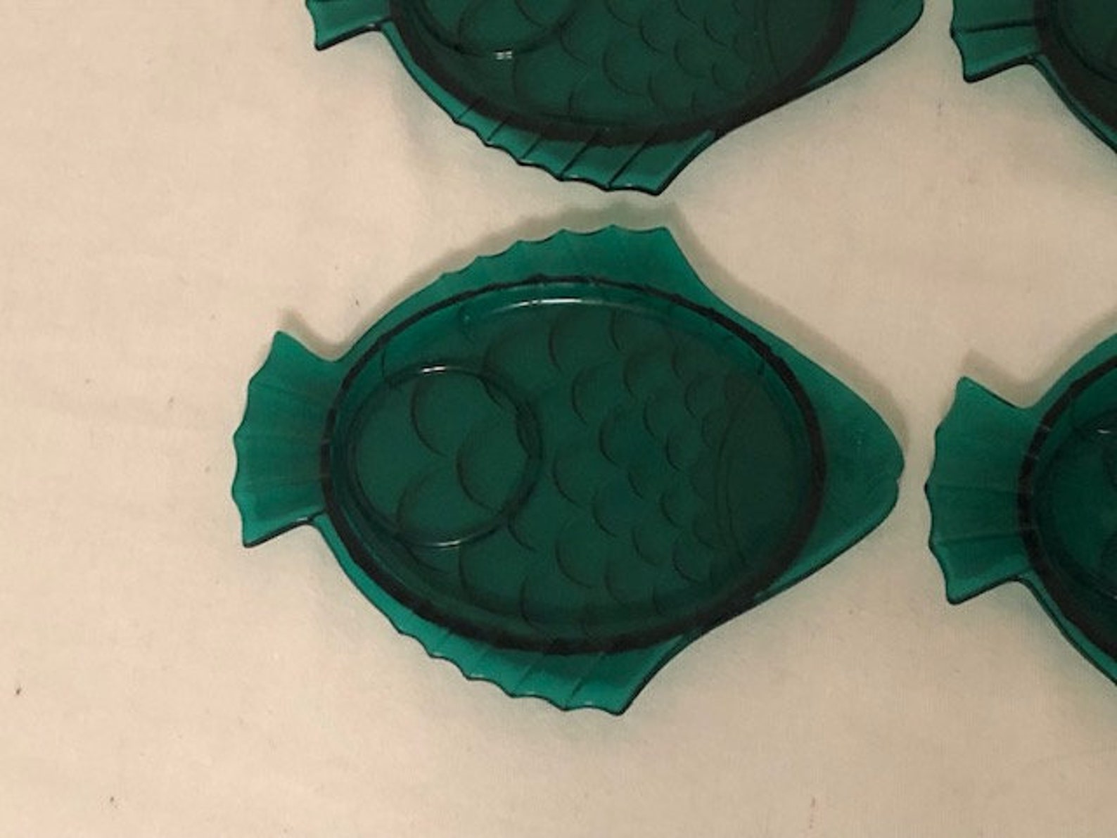 Vintage Glass Fish Plates Set of Four Retro Green Fish Shaped Etsy