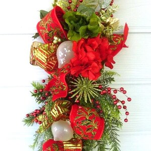 Red and Green Christmas Door Swag,  Christmas decorations