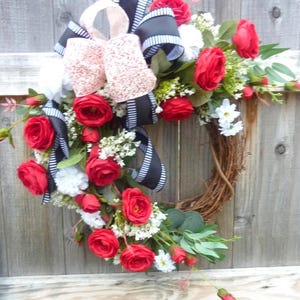 Red rose wreath, Valentines Day wreath