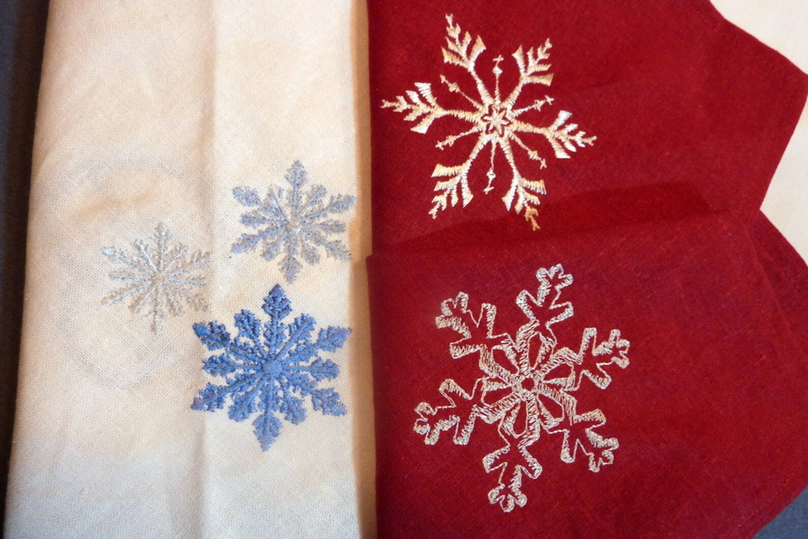 Embroidered Snowflake Napkins Cloth Napkins Christmas Etsy