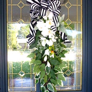 Summer Door Swag, extra long door swags in Black and White
