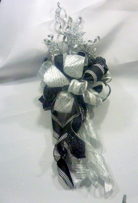 Silver and Black Ribbon Tree Topper 360 Degree Bow Tree Etsy
