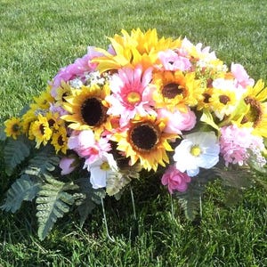 Sunflower Headstone Saddle, Cemetery flowers, Grave site spray