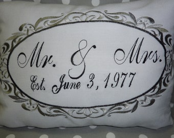 Oreiller de mariage personnalisé, oreiller en lin blanc brodé M. et Mme, cadeau de mariage